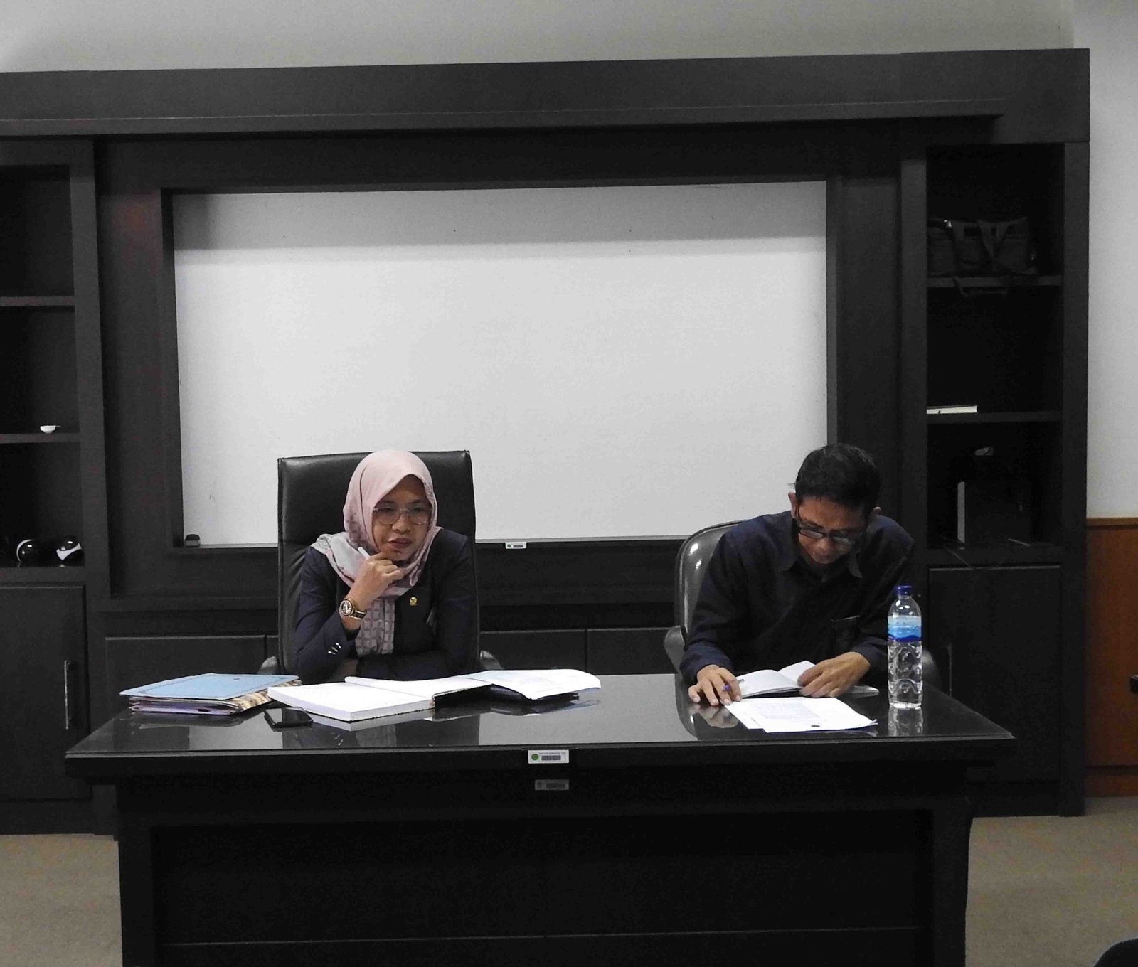 rapat it 1